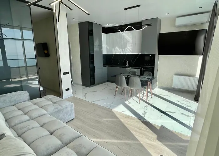 Sea View Apartment *